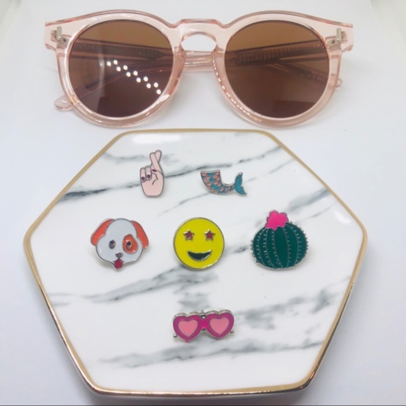 ONLY 2 LEFT - FUN Emoji Enamel Pins - Dog - Picture 8 of 8